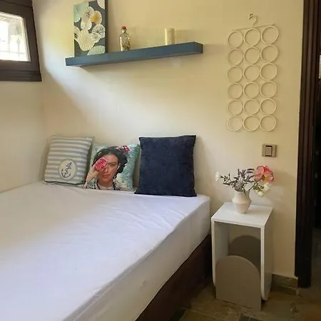 Holiday home Chanioti Pefkochori
